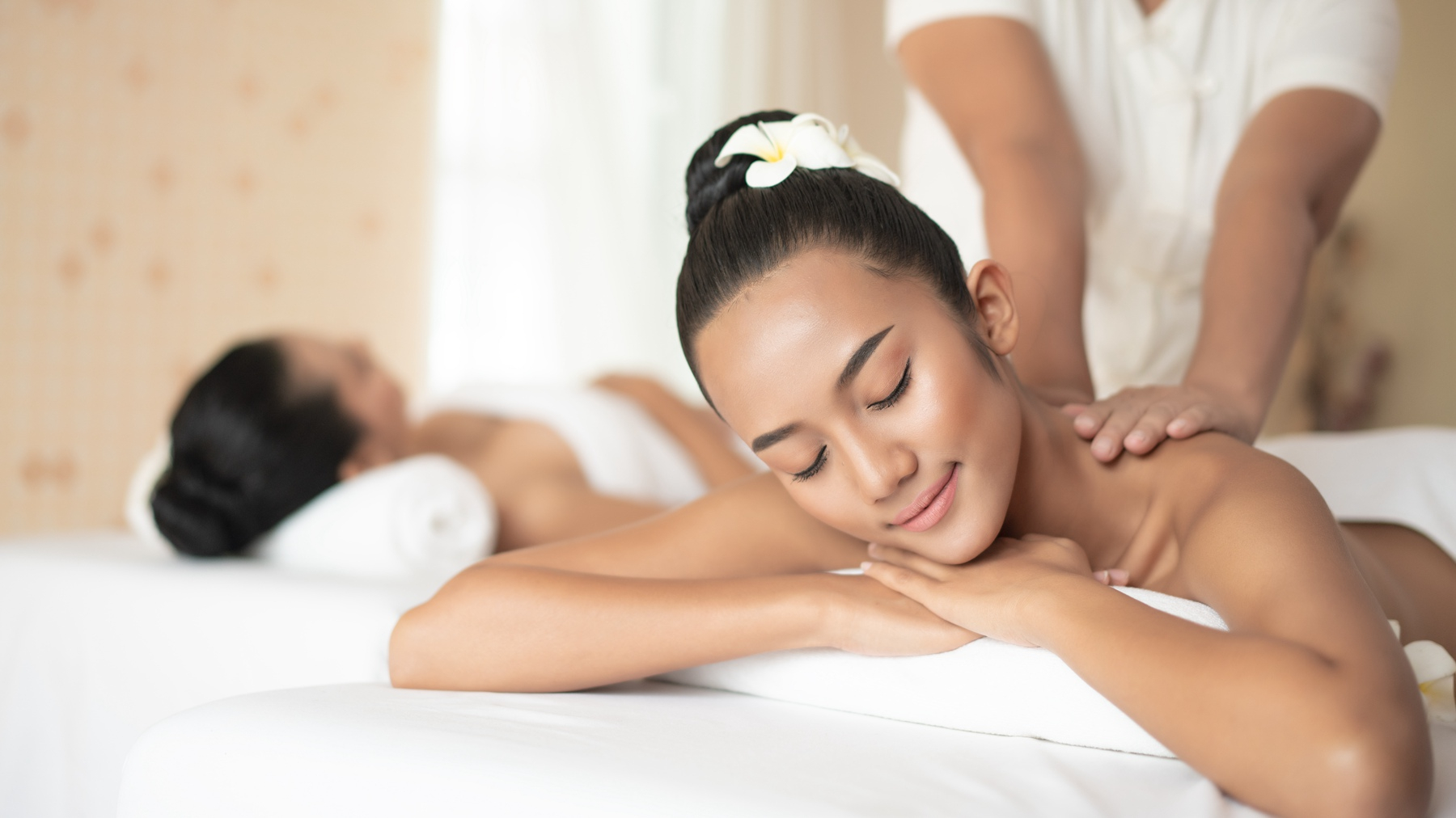 traditional massage in sadia glow day massage center Multan